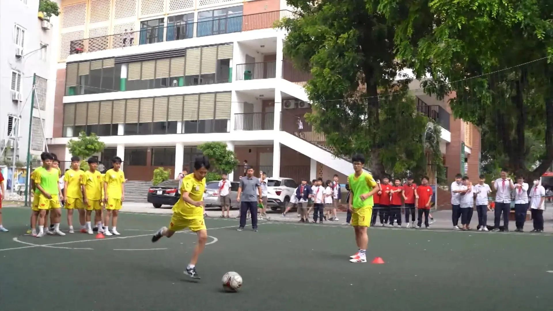 Trường học tăng cường thể thao, nâng cao tầm vóc học sinh | Vì chất lượng dân số Thủ đô | 04/11/2025